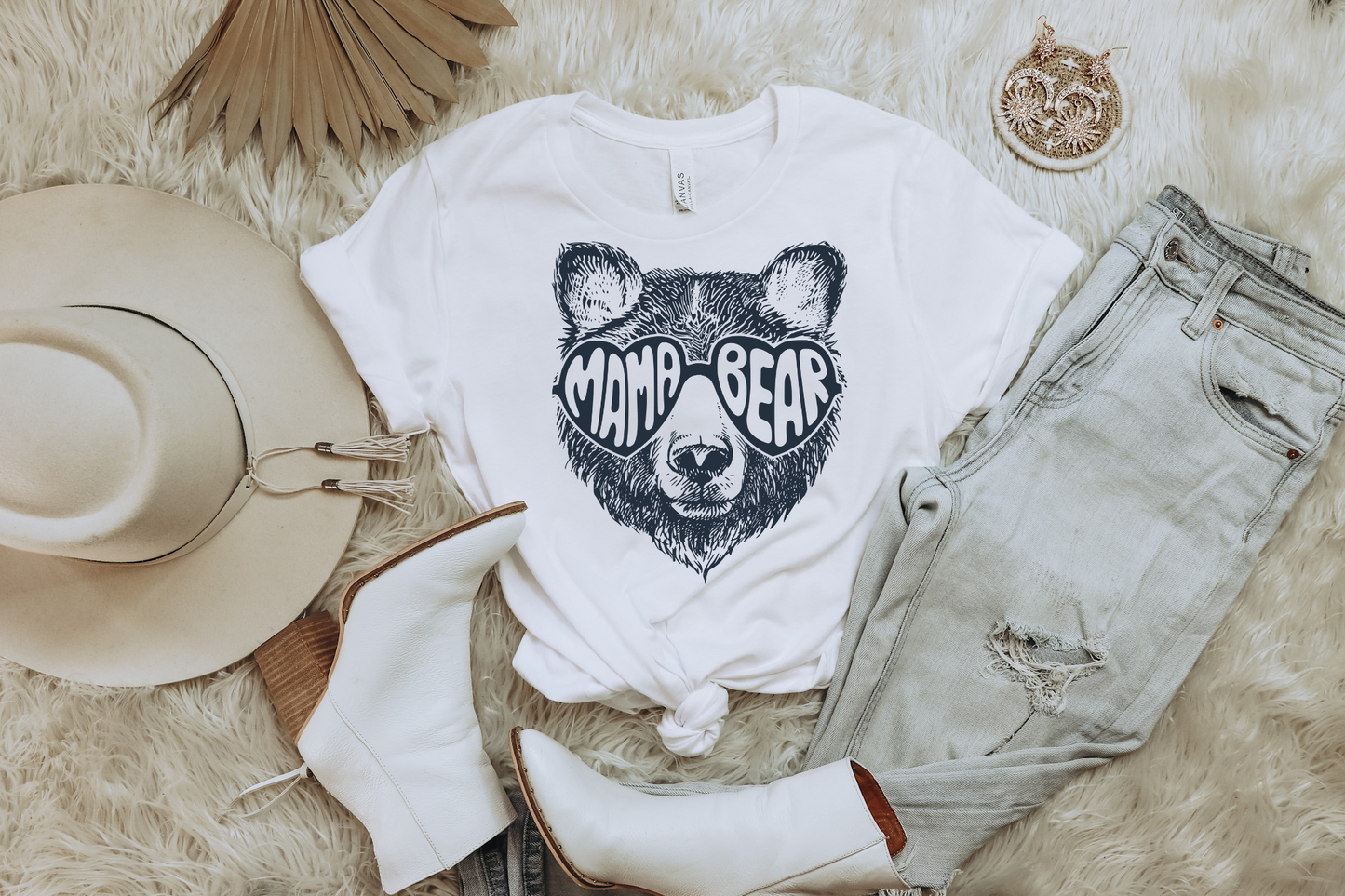 MAMA BEAR GRAPHIC TEE