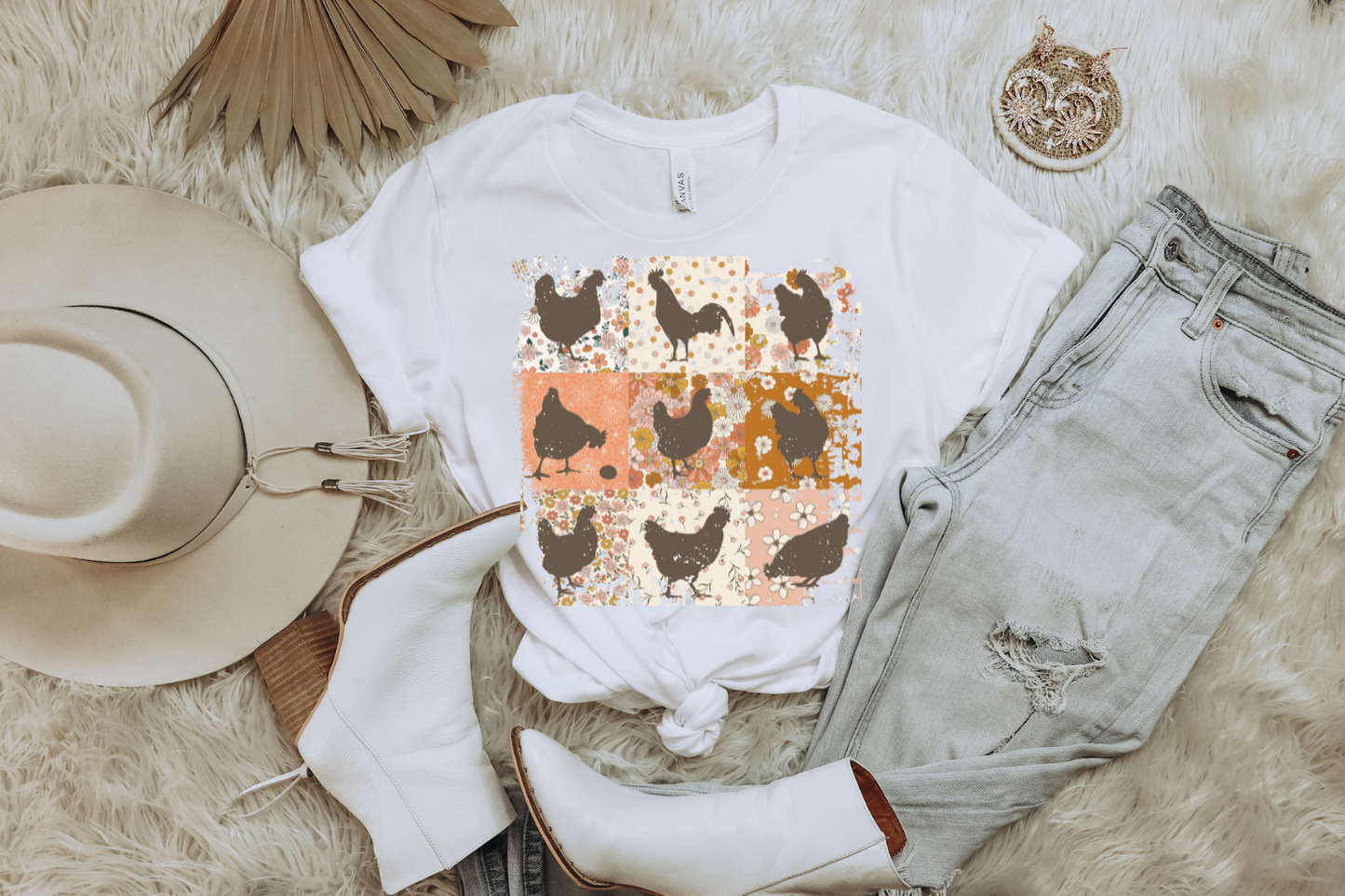 RETRO CHICKEN QUILT GRAPHIC TEE