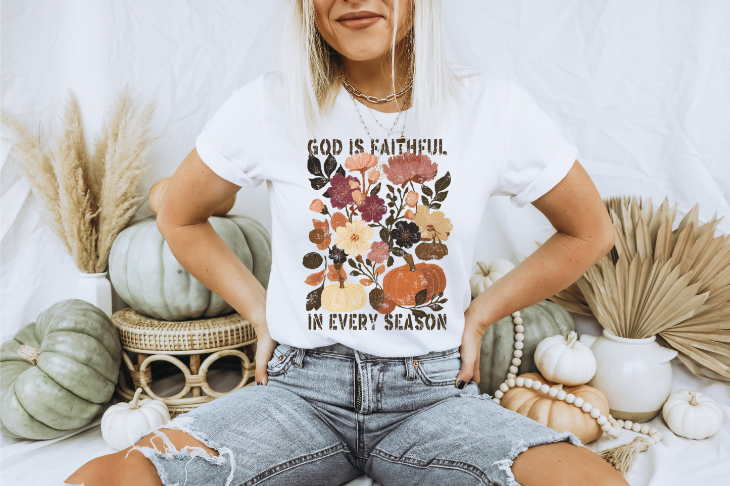 GOD IS FAITHFUL IN EVERY SEASON FALL GRAPHIC TEE