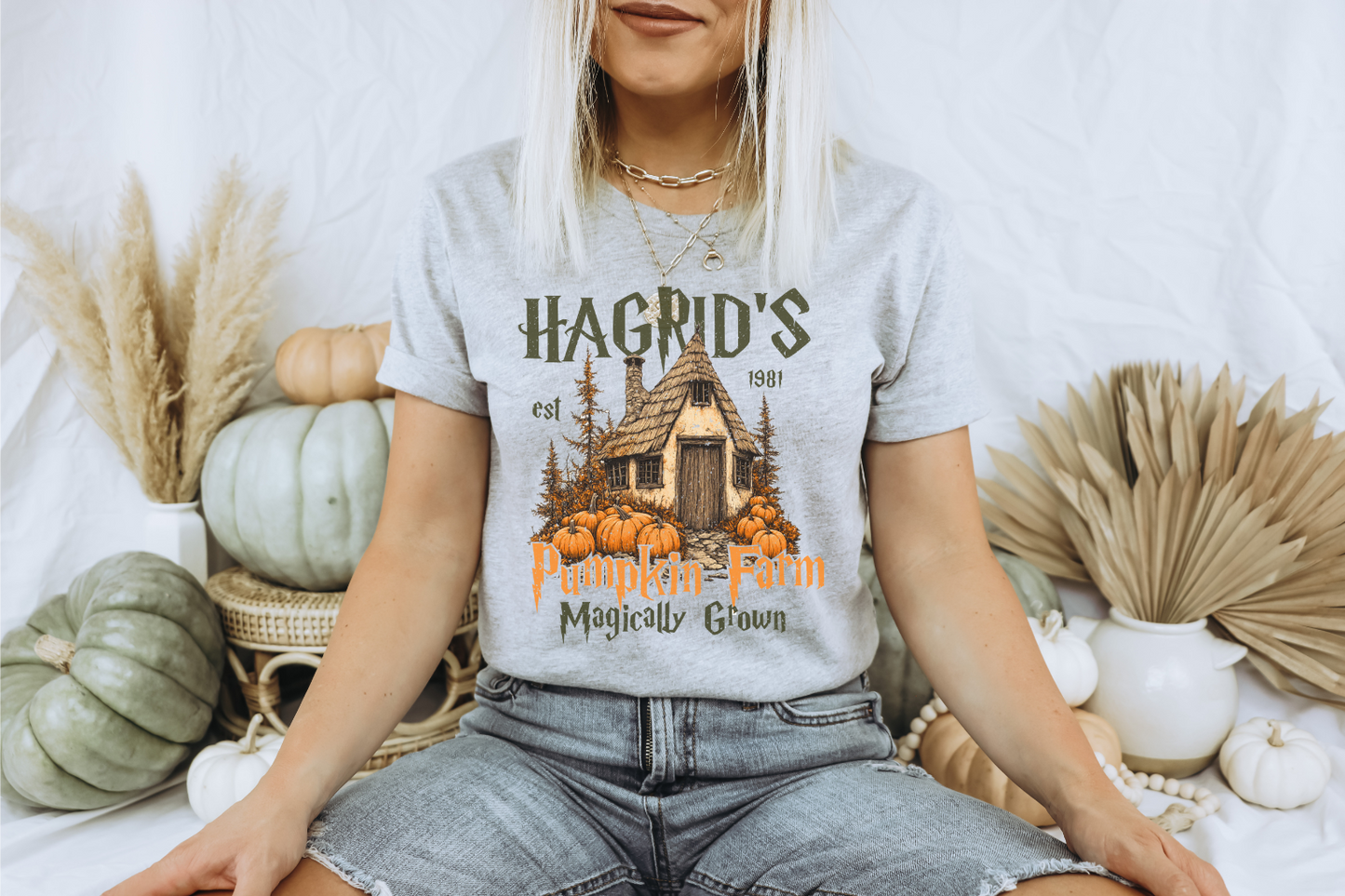 HAGRID'S PUMPKIN FARM HARRY POTTER FALL GRAPHIC TEE