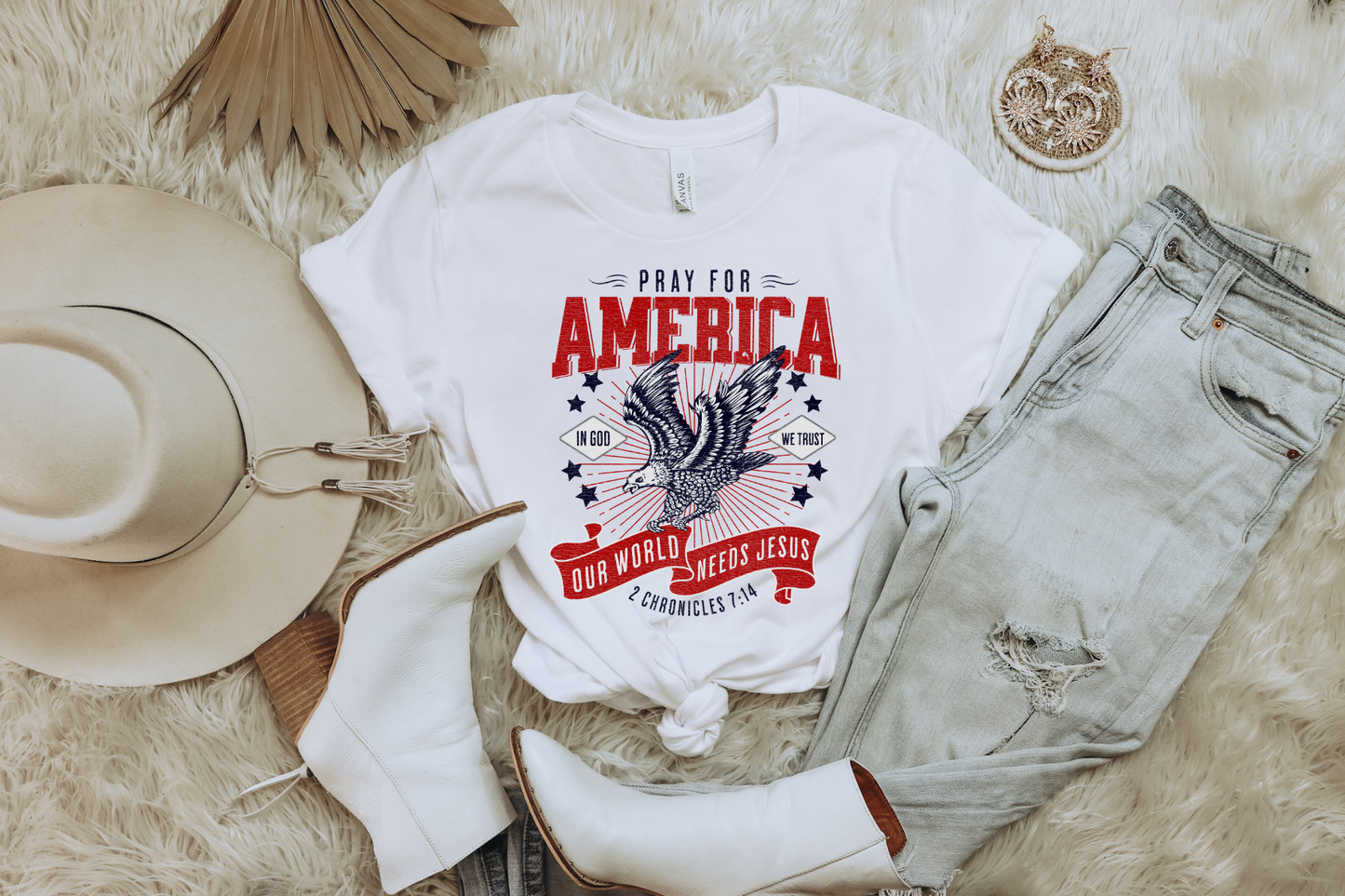 PRAY FOR AMERICA GRAPHIC TEE