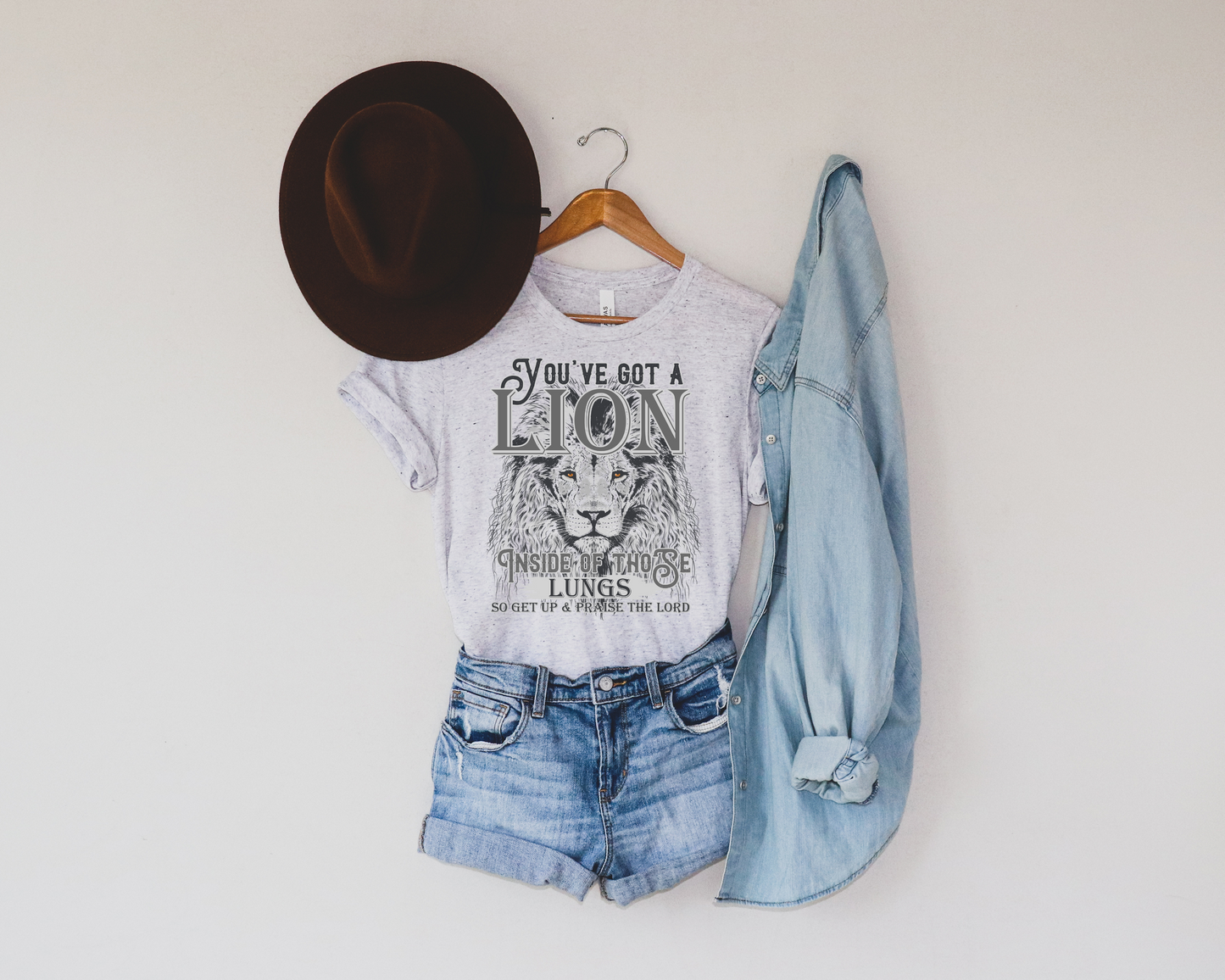 YOU'VE GOT A LION INSIDE OF THOSE LUNGS GRAPHIC TEE