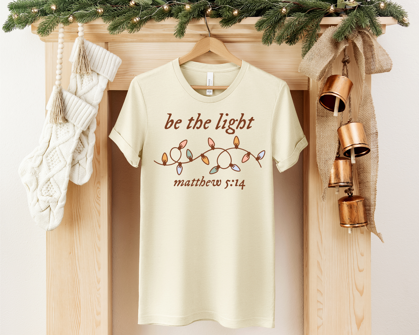 BE THE LIGHT MATTHEW 5:14 CHRISTIAN CHRISTMAS TEE