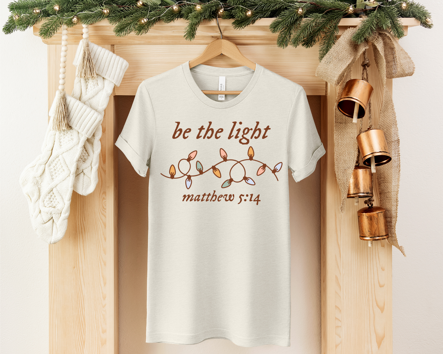 BE THE LIGHT MATTHEW 5:14 CHRISTIAN CHRISTMAS TEE