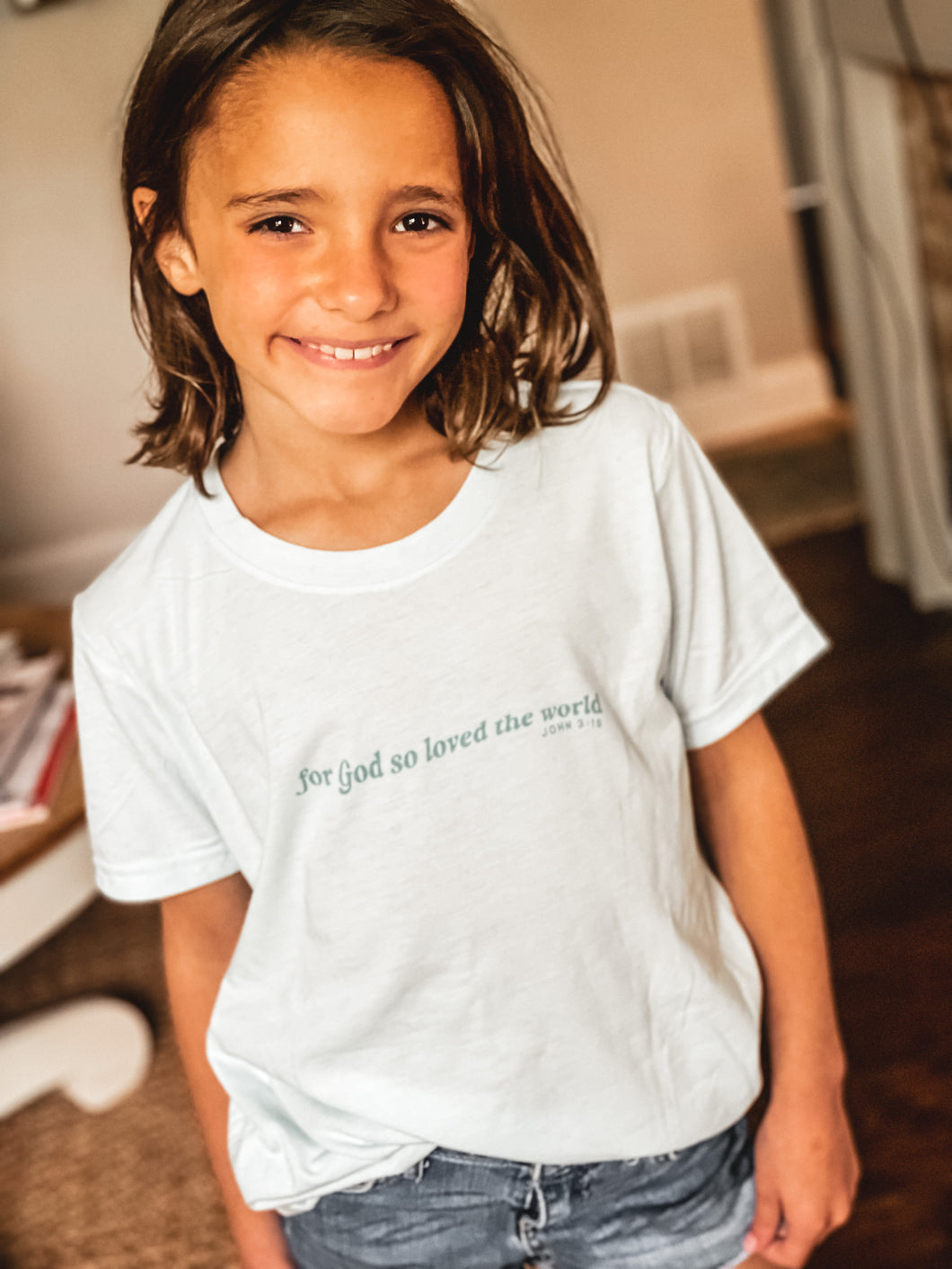 KIDS FOR GOD SO LOVED THE WORLD YOUTH GRAPHIC TEE