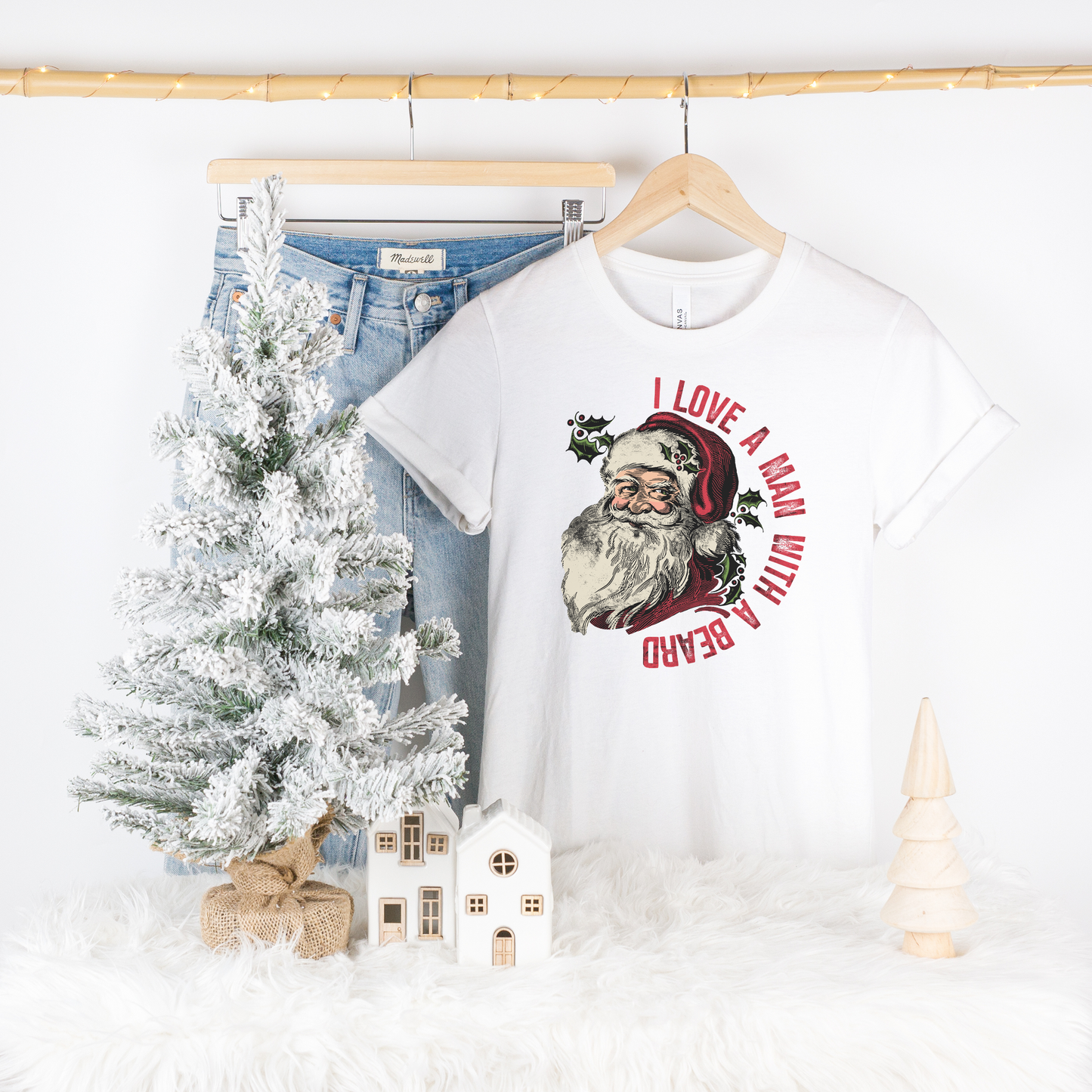 I LOVE A MAN WITH A BEARD SANTA GRAPHIC TEE