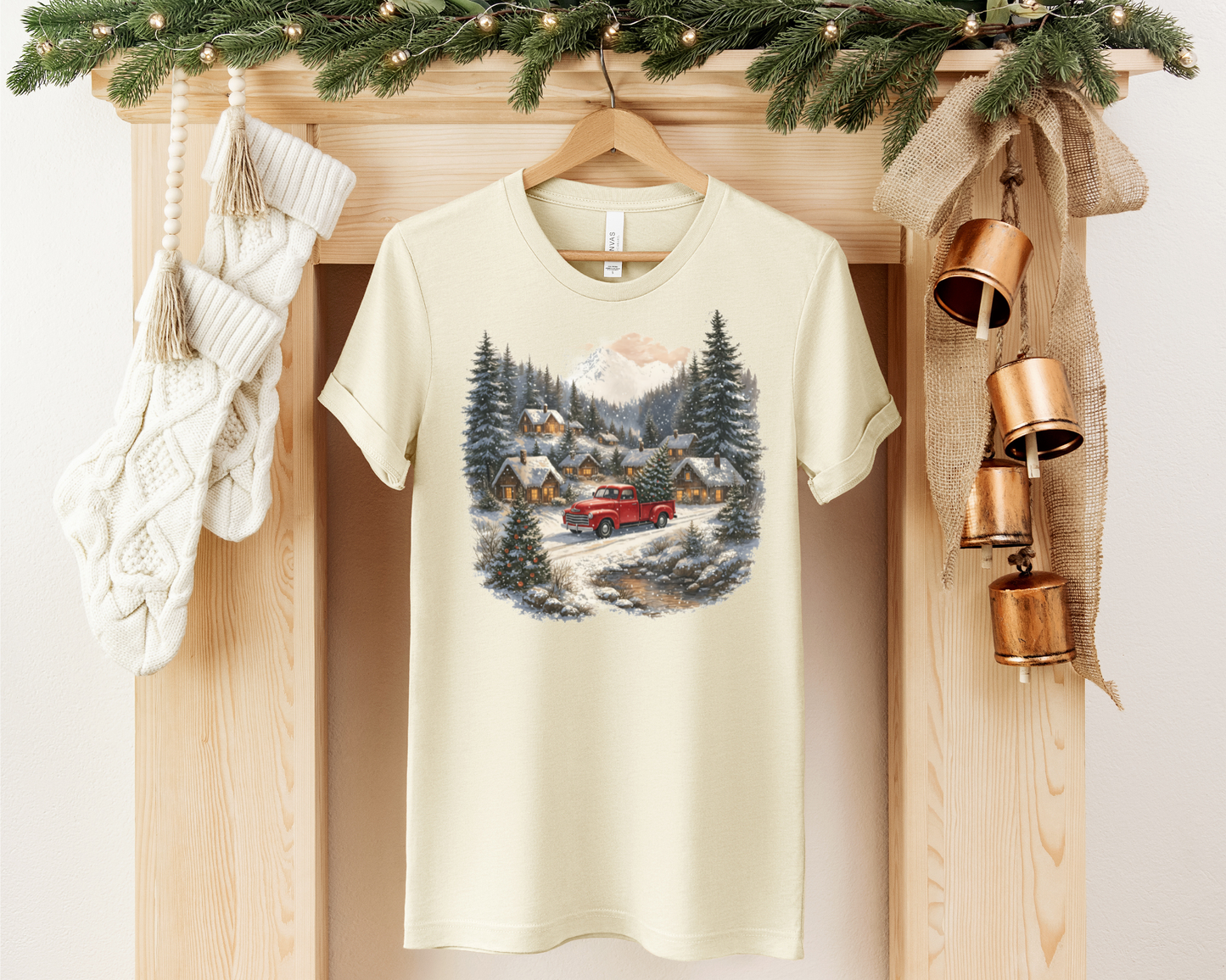 RED TRUCK CHRISTMAS TEE