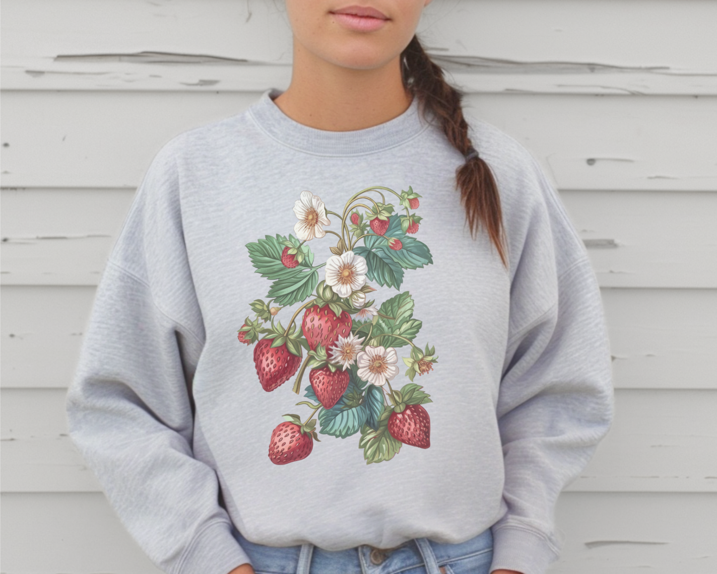 VINTAGE STRAWBERRY CREWNECK SWEATSHIRT
