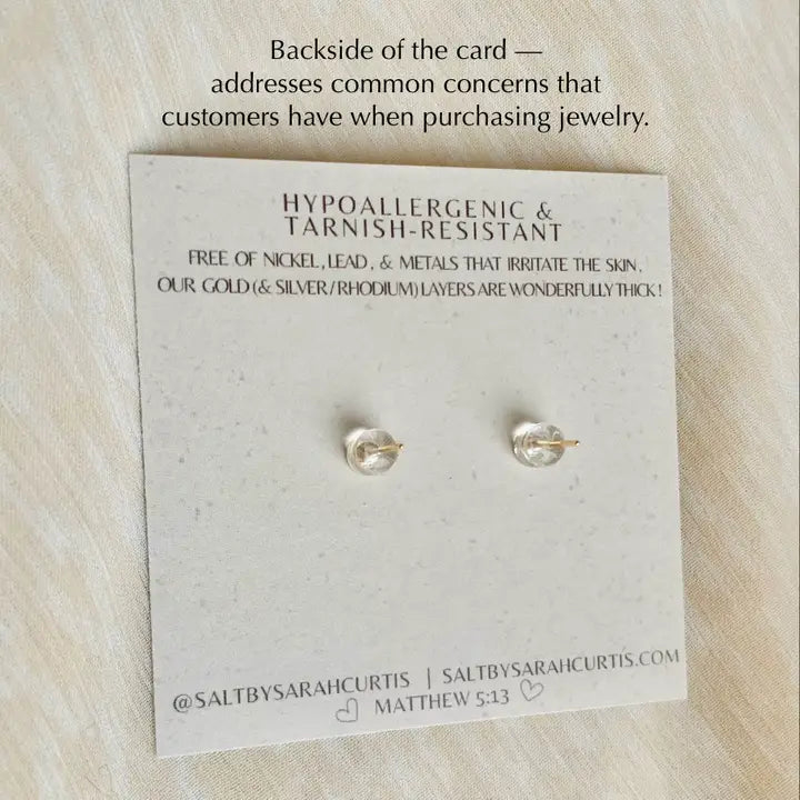 FAN GIRL CRYSTAL STUD EARRINGS