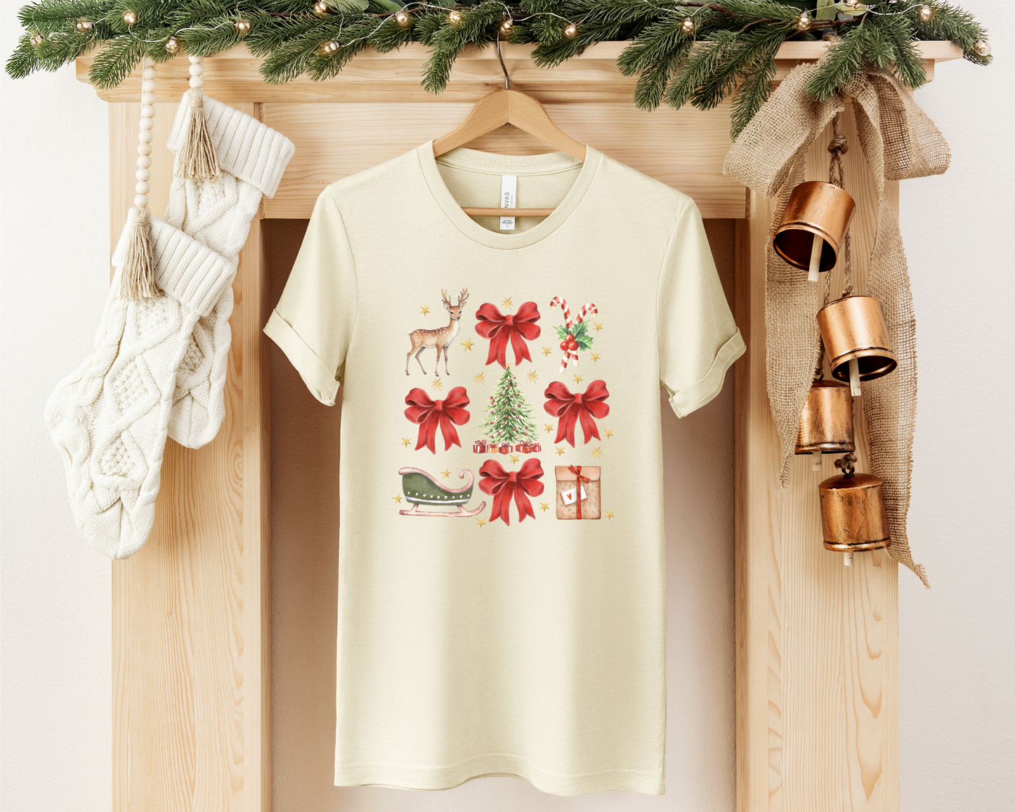 VINTAGE RETRO BOW CHRISTMAS GRAPHIC TEE