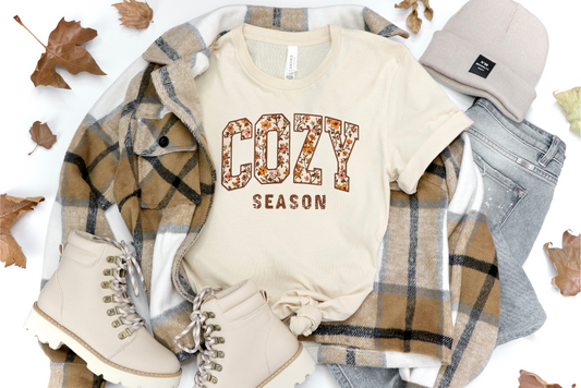 COZY SEASON FALL THANKSGIVING GRAPHIC TEE