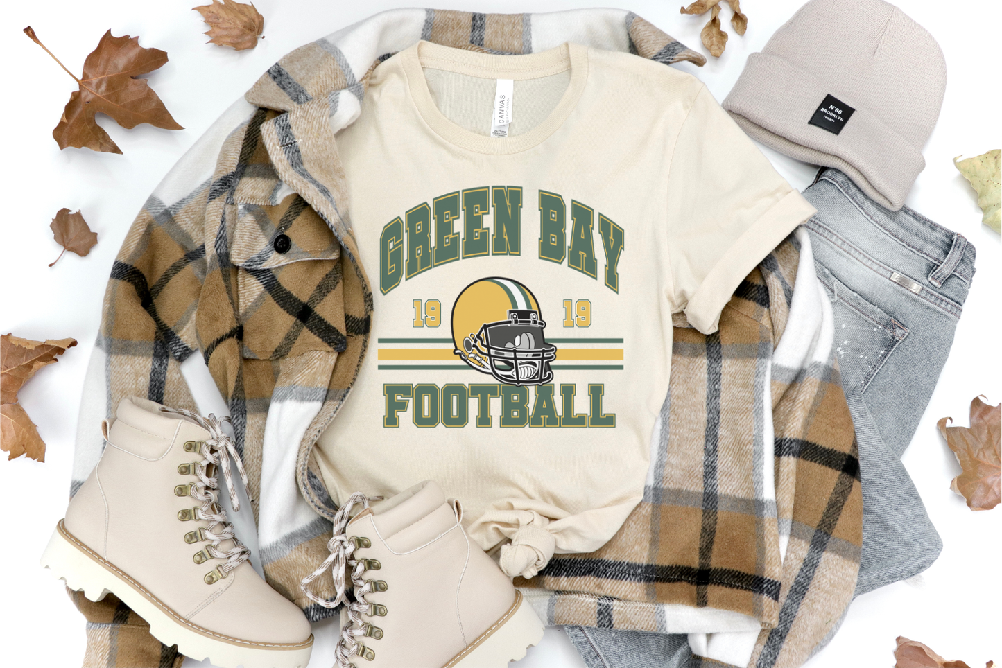 GREEN BAY WISCONSIN FOOTBALL RETRO GRAPHIC TEE