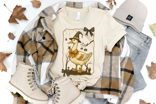 HALLOWEEN GOOSE GRAPHIC TEE