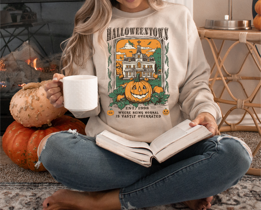 VINTAGE RETRO HALLOWEENTOWN CREWNECK SWEATSHIRT