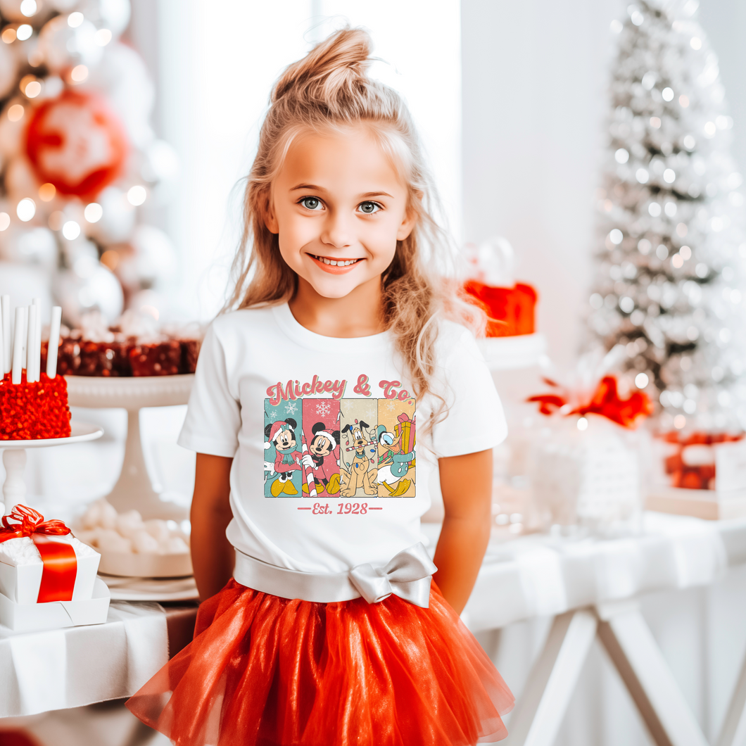 YOUTH RETRO MICKEY CHRISTMAS GRAPHIC TEE