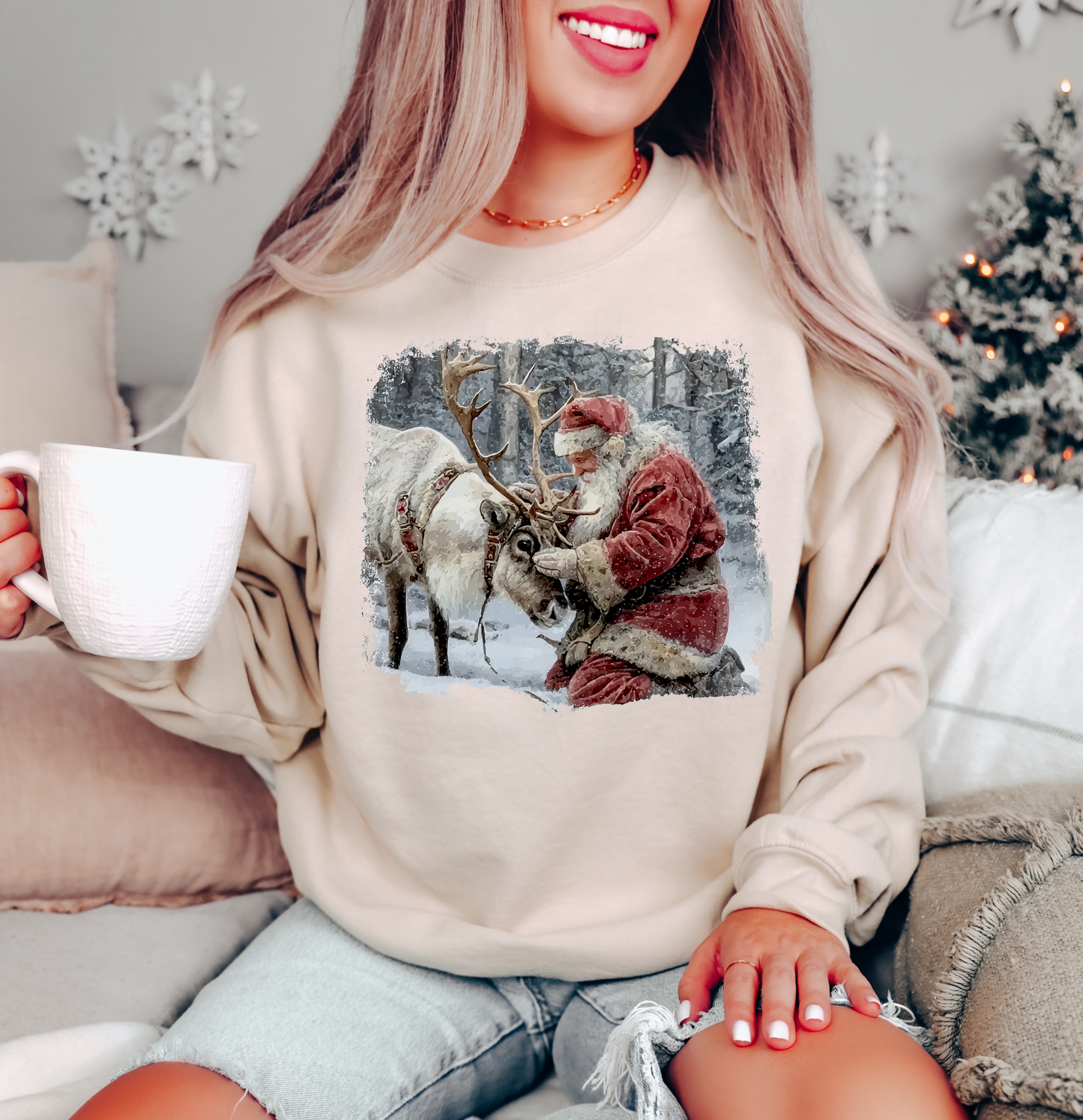VINTAGE SANTA WITH REINDEER HOLIDAY CREWNECK SWEATSHIRT