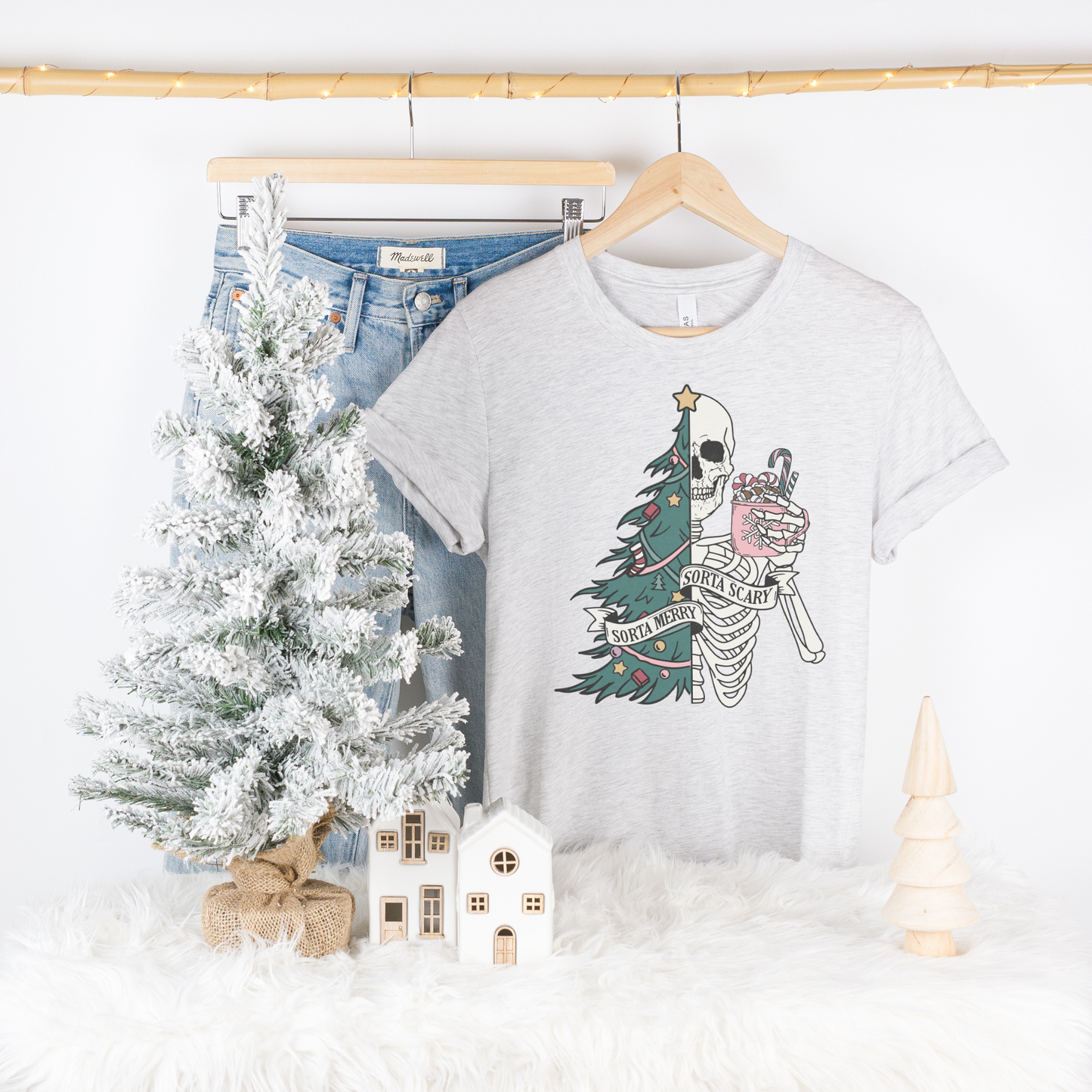 SORTA MERRY SORTA SCARY GRAPHIC TEE