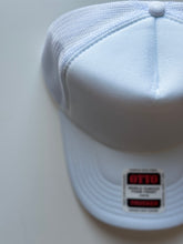 Load image into Gallery viewer, MAMA BOW TRUCKER HAT
