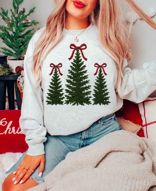 FAUX YARN CHRISTMAS TREES