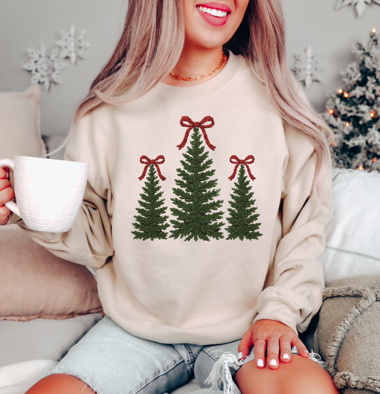 FAUX YARN CHRISTMAS TREES