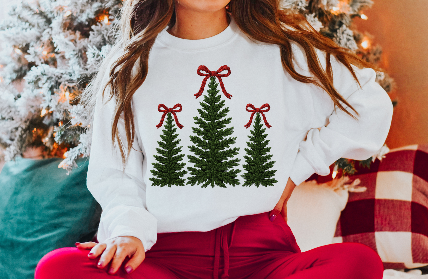 FAUX YARN CHRISTMAS TREES